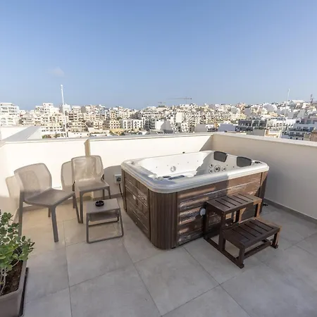 Doms Boutique Living 4*