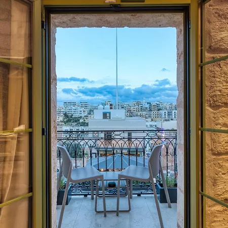 Hotel Doms Boutique Living 4*