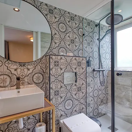Hotell Doms Boutique Living 4*