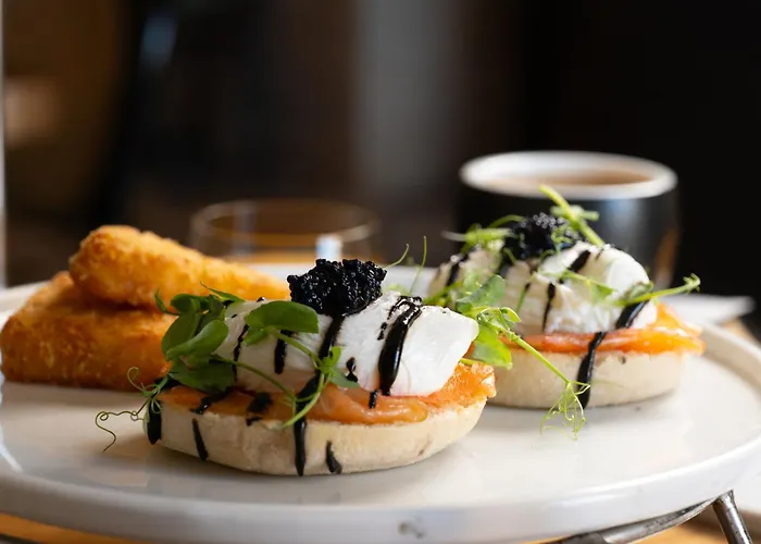 Doms Boutique Living 4*