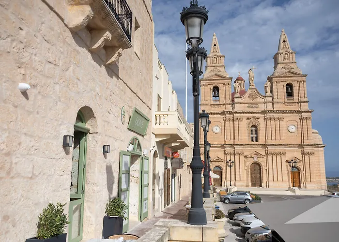 Doms Boutique Living 4*