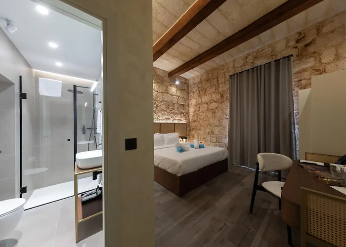 Doms Boutique Living 4*