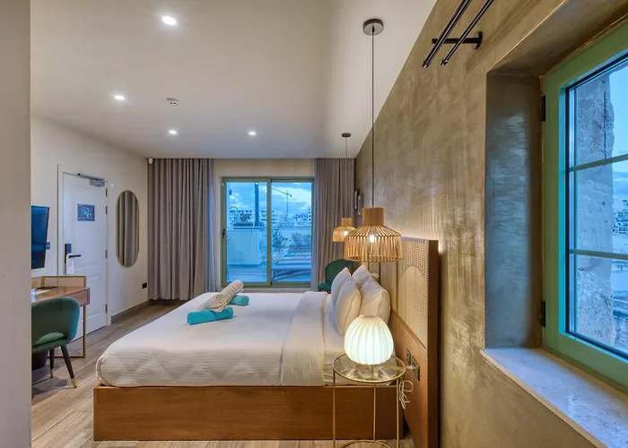 Doms Boutique Living Hotel 4*